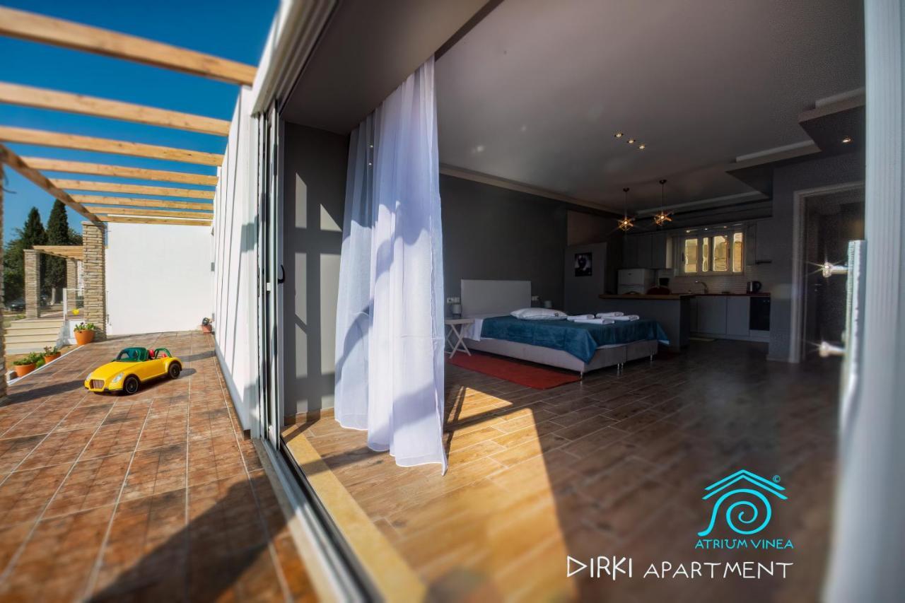 Atrium Vinea Brintziki Winery Apartment Smila Екстериор снимка